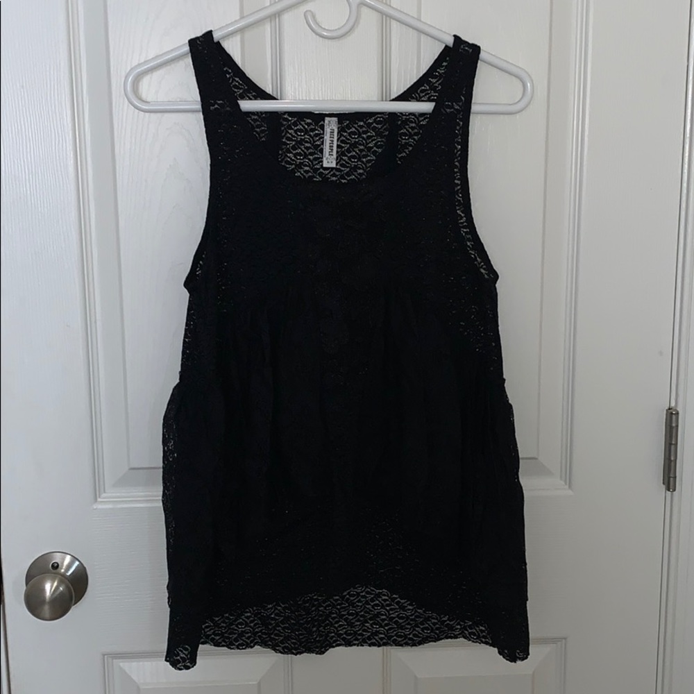 Free People all over lace tank!